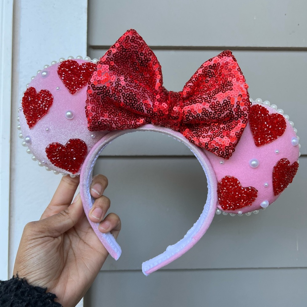 Valentine’s Day Minnie Ears